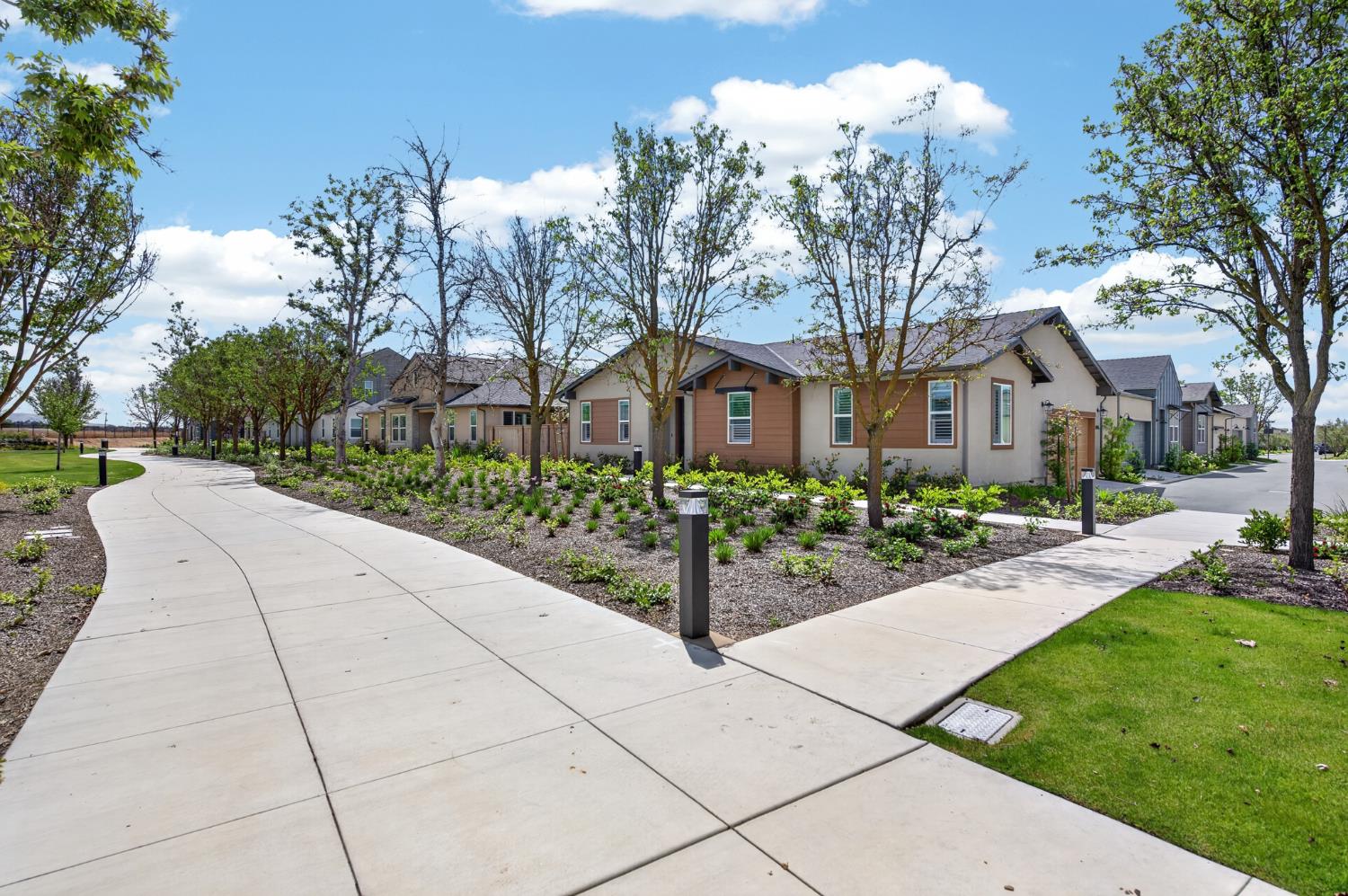 4185 Ryan Ln, Madera, CA 93636