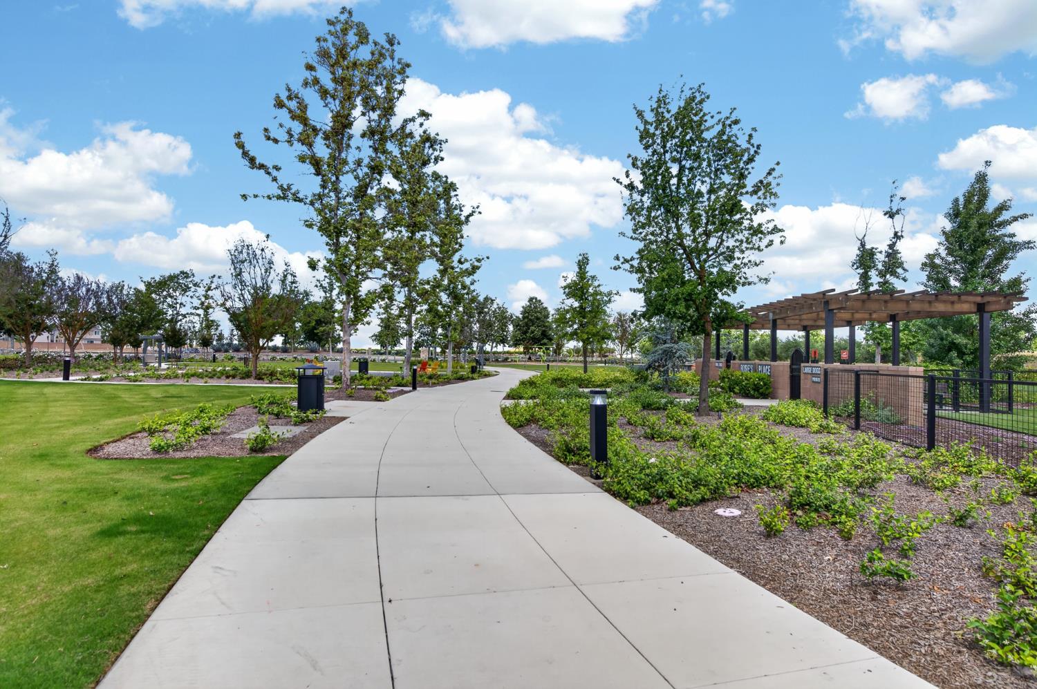 4185 Ryan Ln, Madera, CA 93636