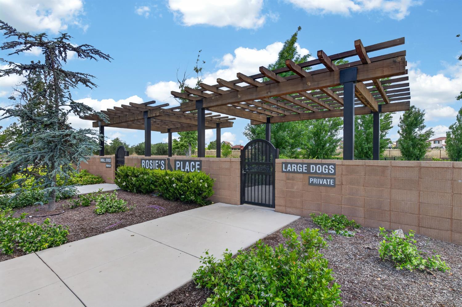 4185 Ryan Ln, Madera, CA 93636