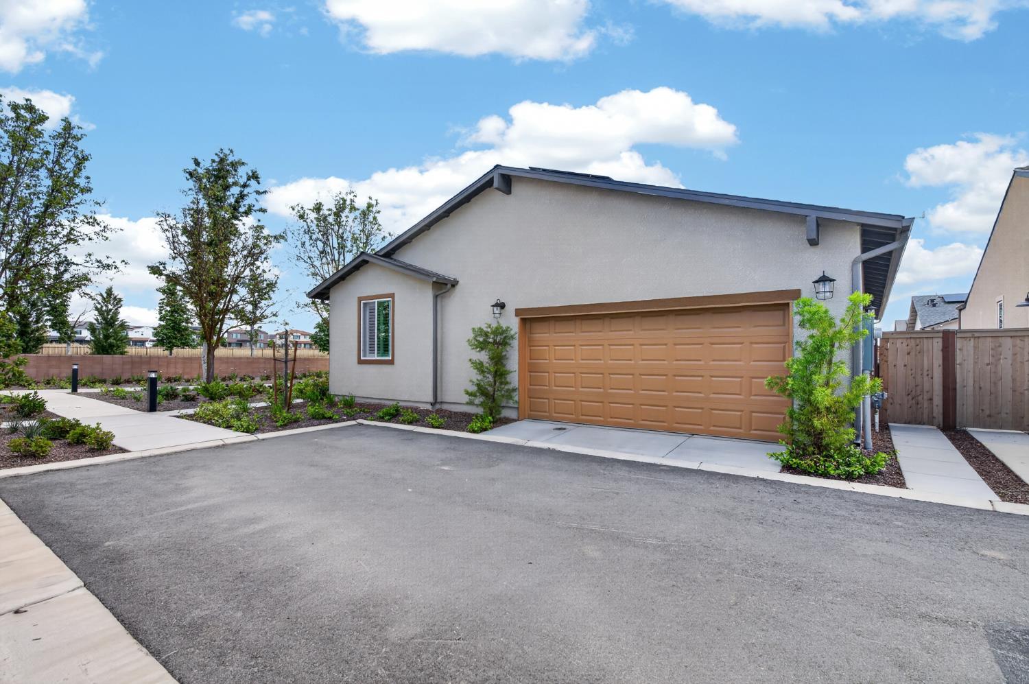 4185 Ryan Ln, Madera, CA 93636