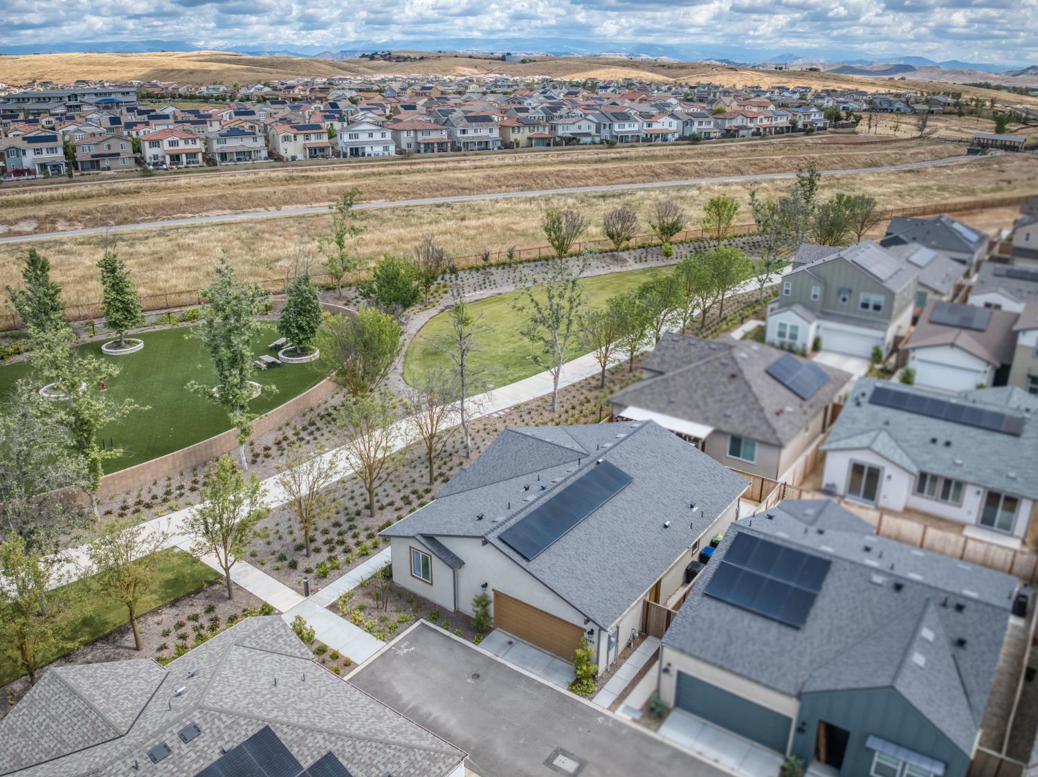 4185 Ryan Ln, Madera, CA 93636