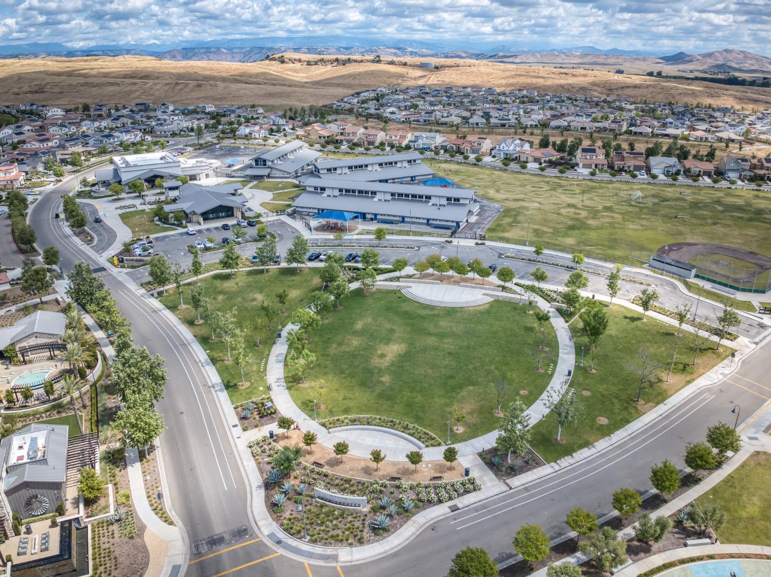 4185 Ryan Ln, Madera, CA 93636