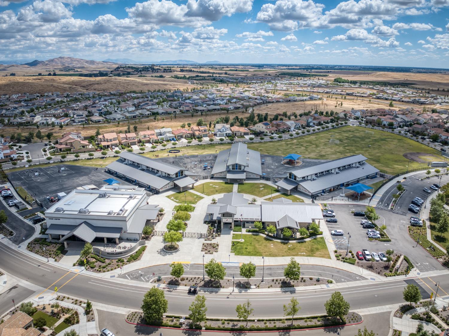 4185 Ryan Ln, Madera, CA 93636