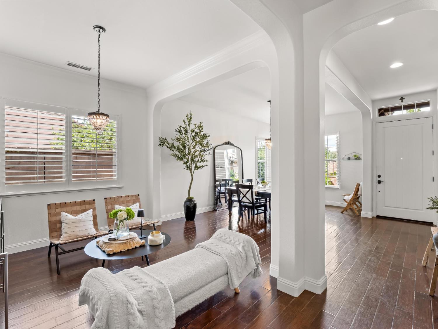 3524 Prescott Ave, Clovis, CA 93619