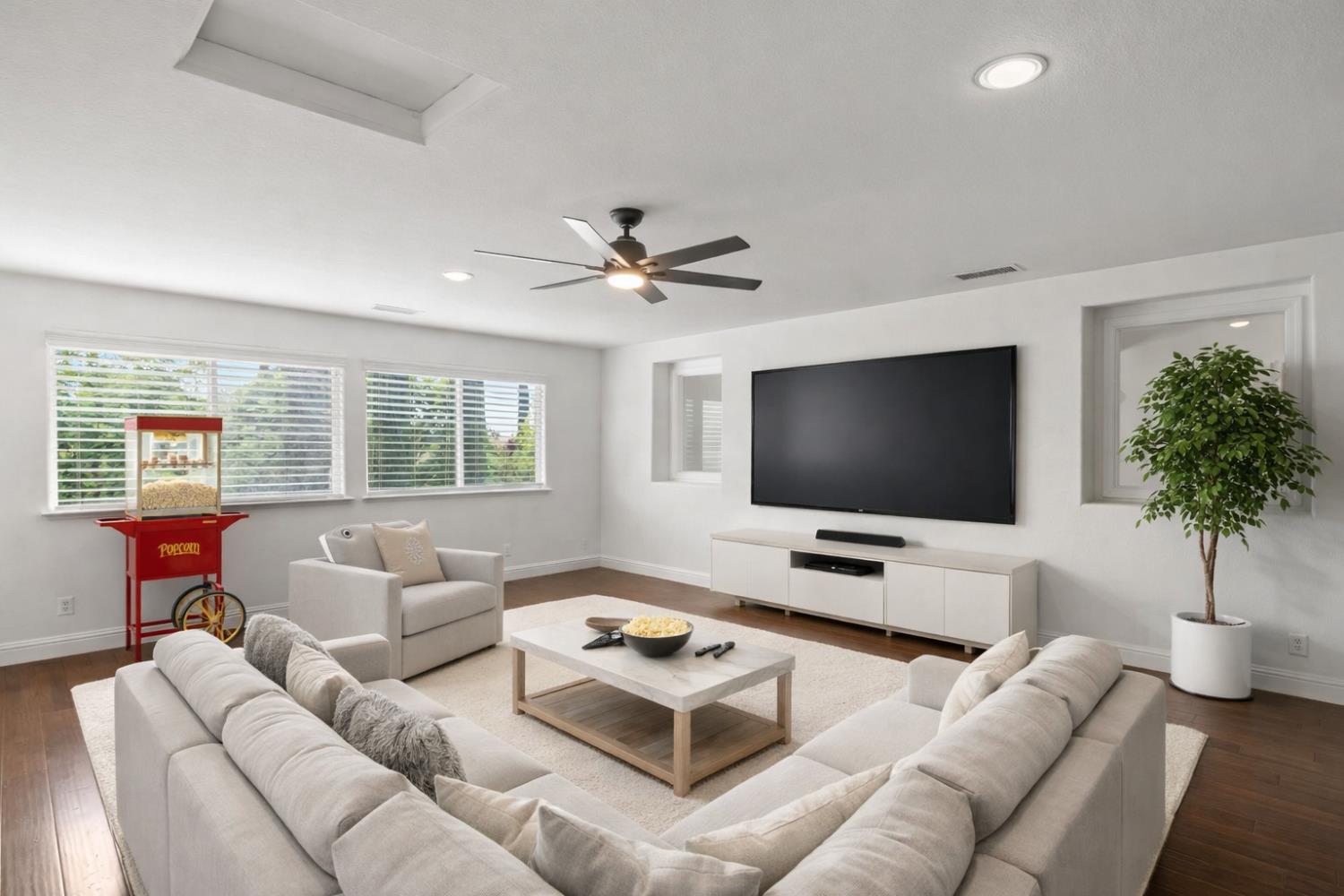 3524 Prescott Ave, Clovis, CA 93619