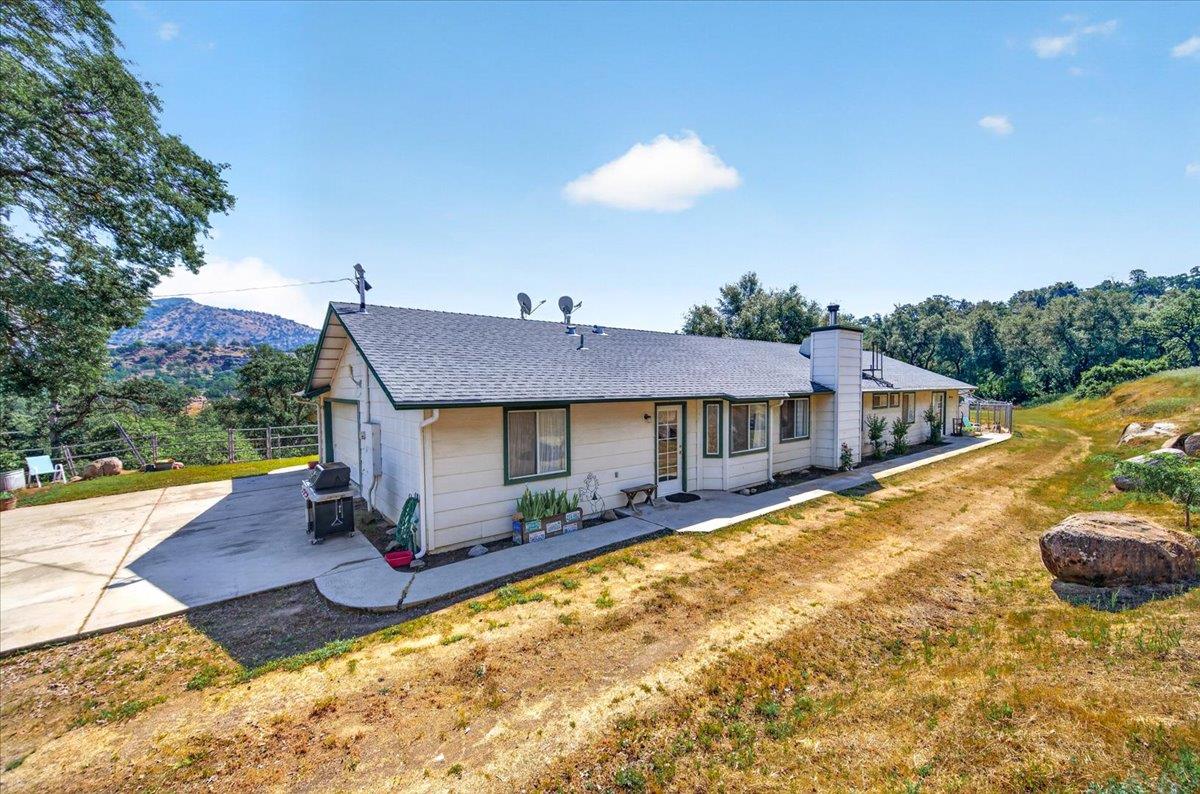 36209 Sand Creek Rd, Yokuts Valley, CA 93675