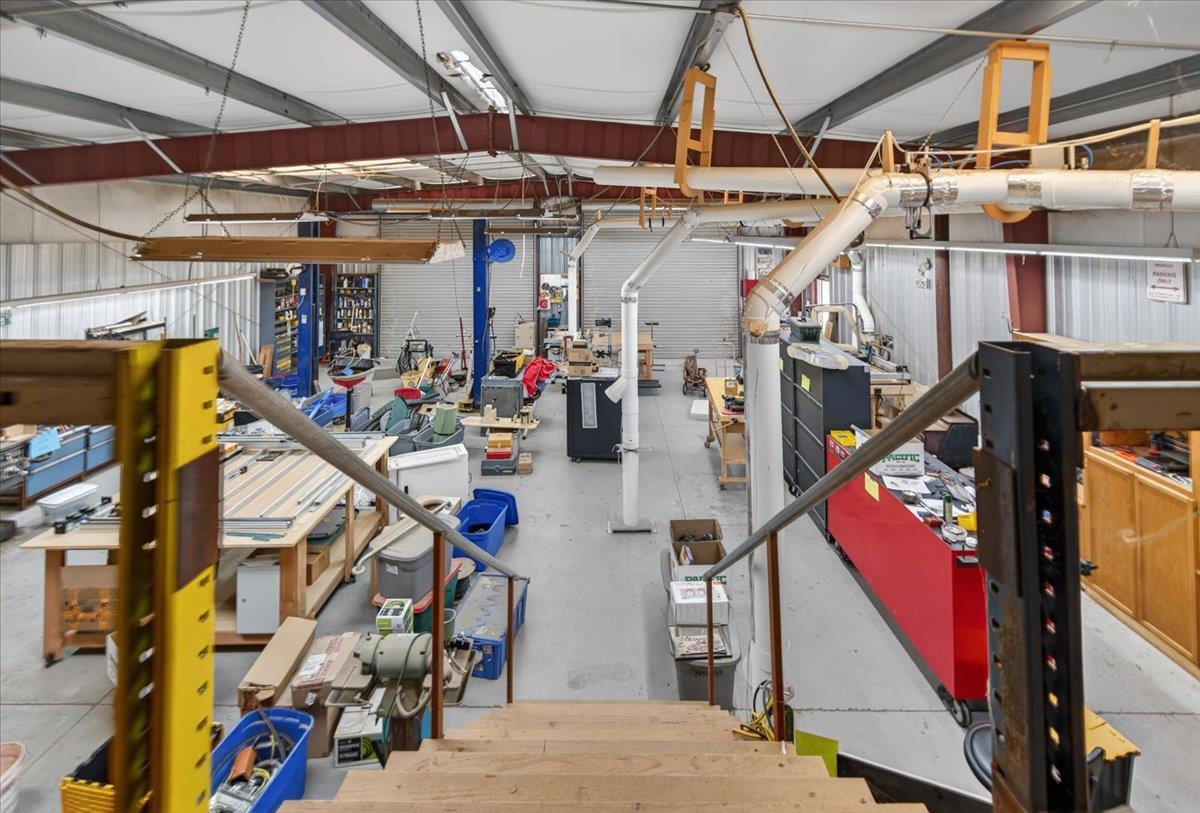 36209 Sand Creek Rd, Yokuts Valley, CA 93675