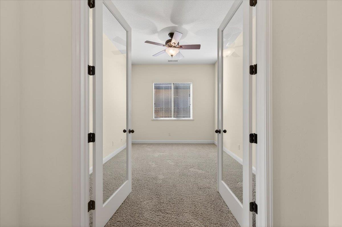 11348 N Via Montessori Dr, Fresno, CA 93730