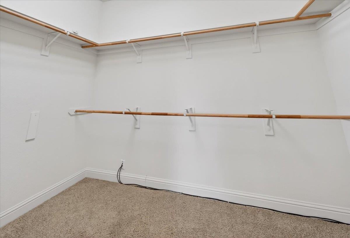 11348 N Via Montessori Dr, Fresno, CA 93730