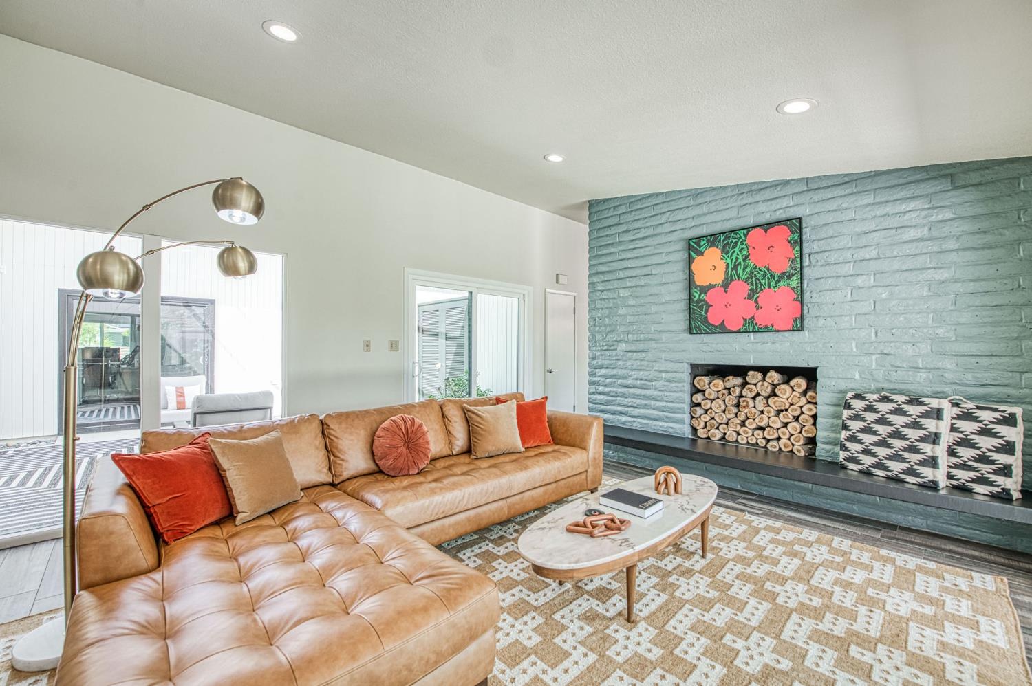 1527 W San Ramon Ave, Fresno, CA 93711