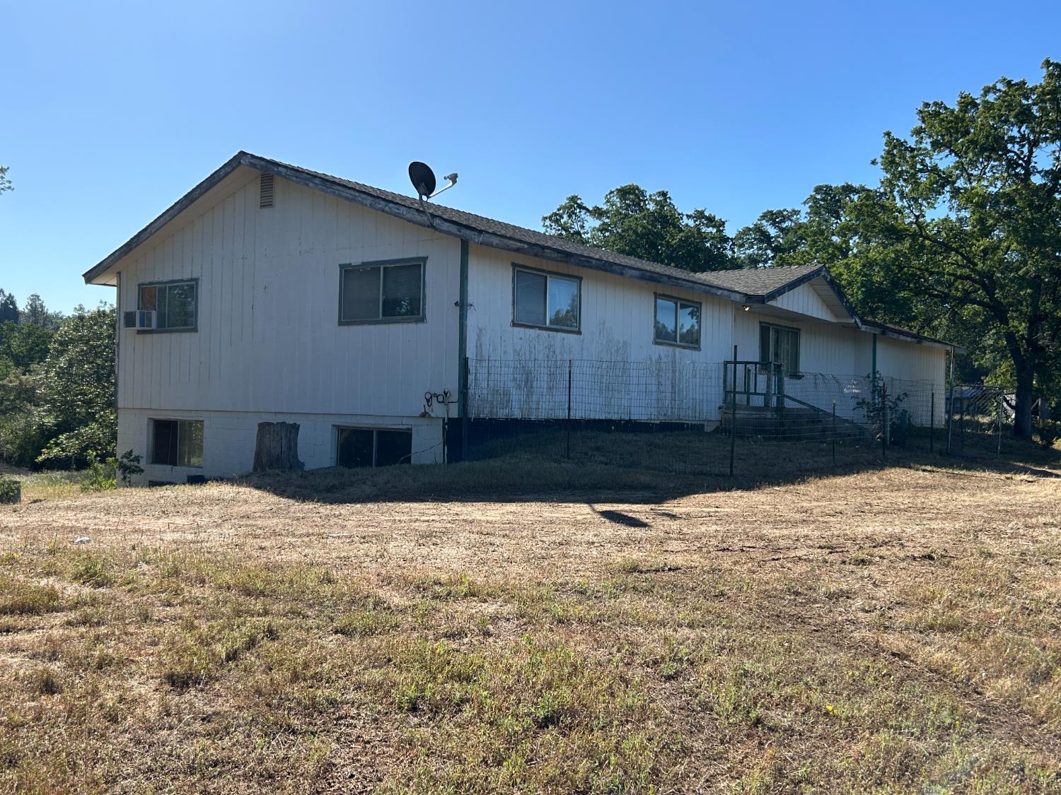 32012 Hartley Rd, North Fork, CA 93643