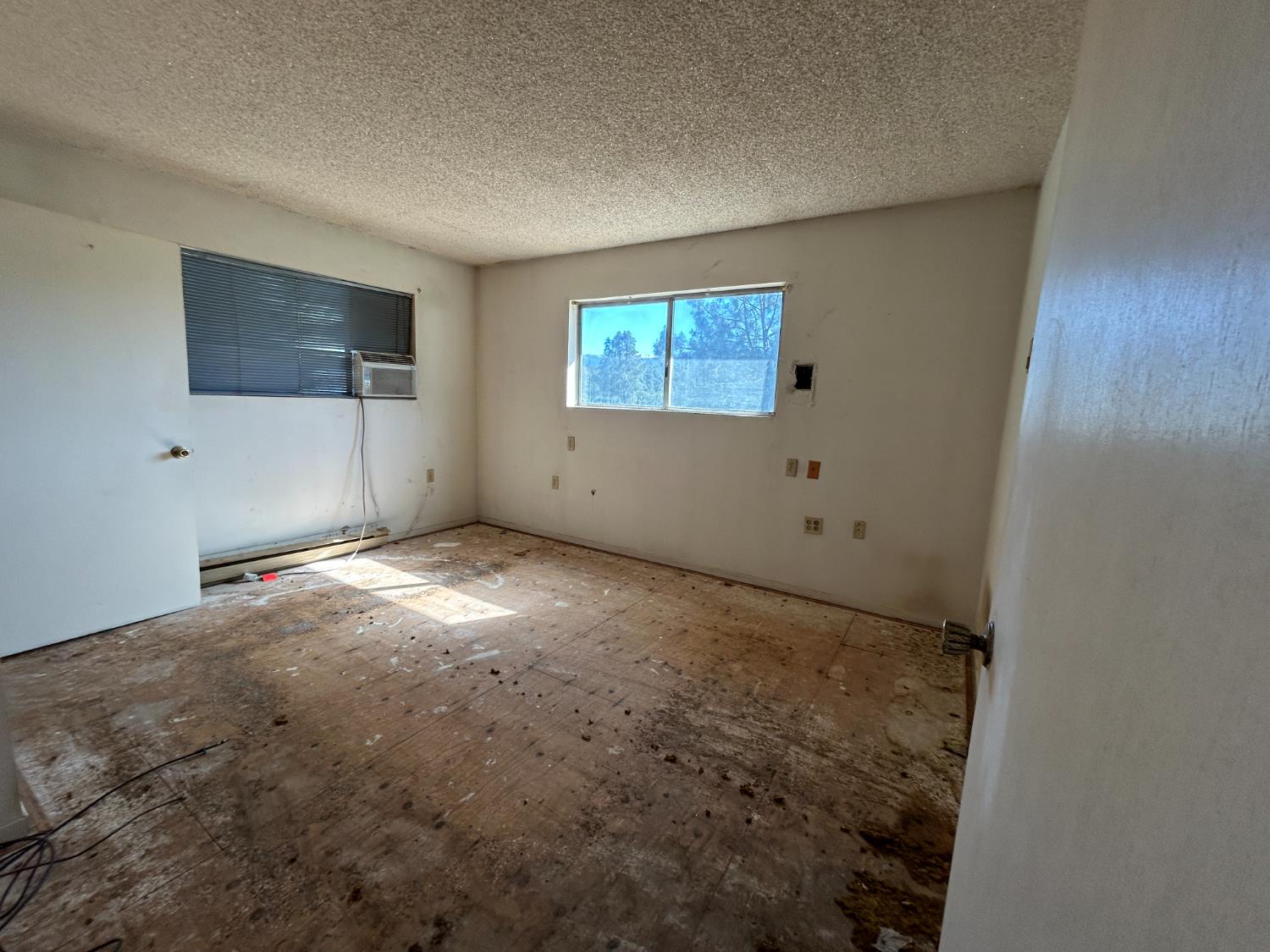 32012 Hartley Rd, North Fork, CA 93643