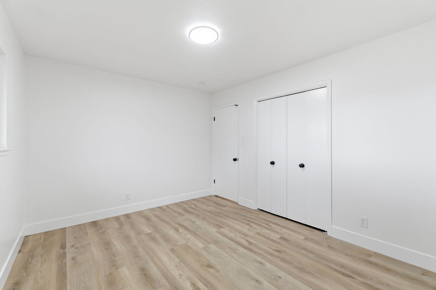 506 E Sample Ave, Fresno, CA 93710