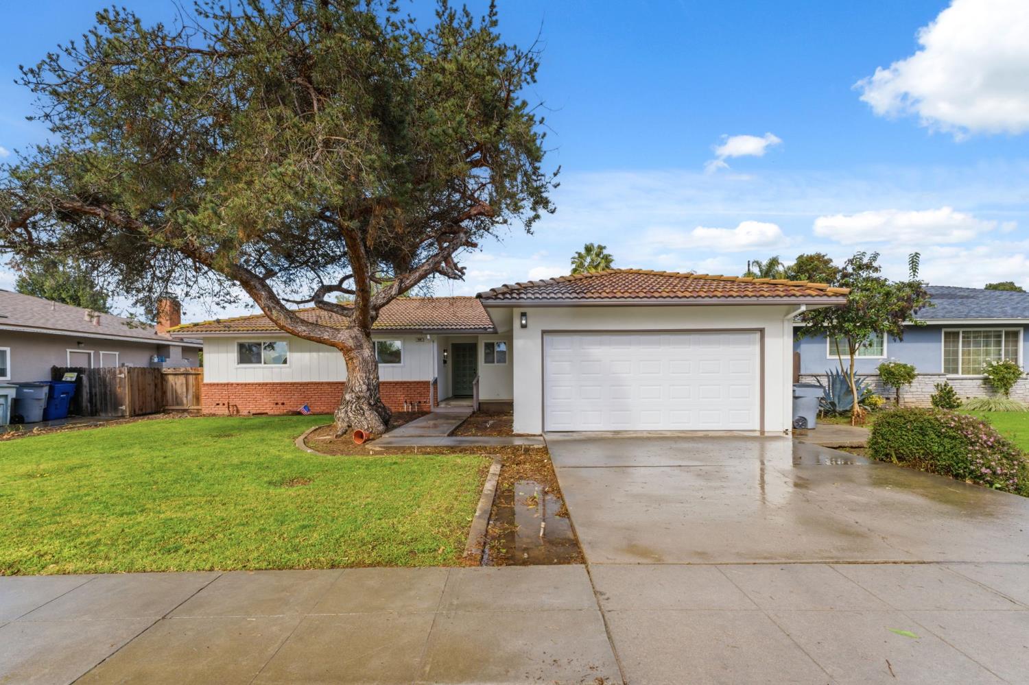 506 E Sample Ave, Fresno, CA 93710