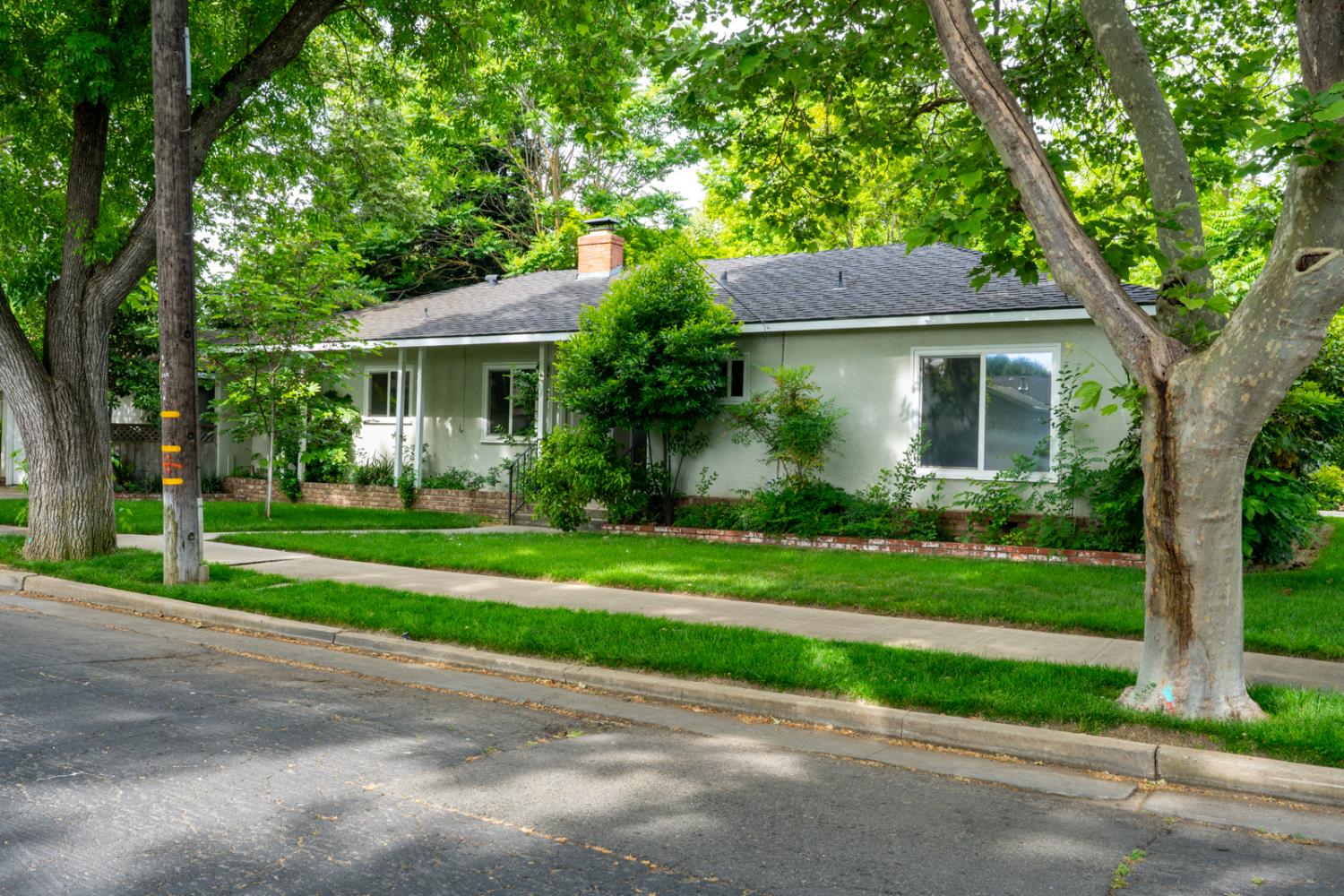 2669 6th Ave, Merced, CA 95340