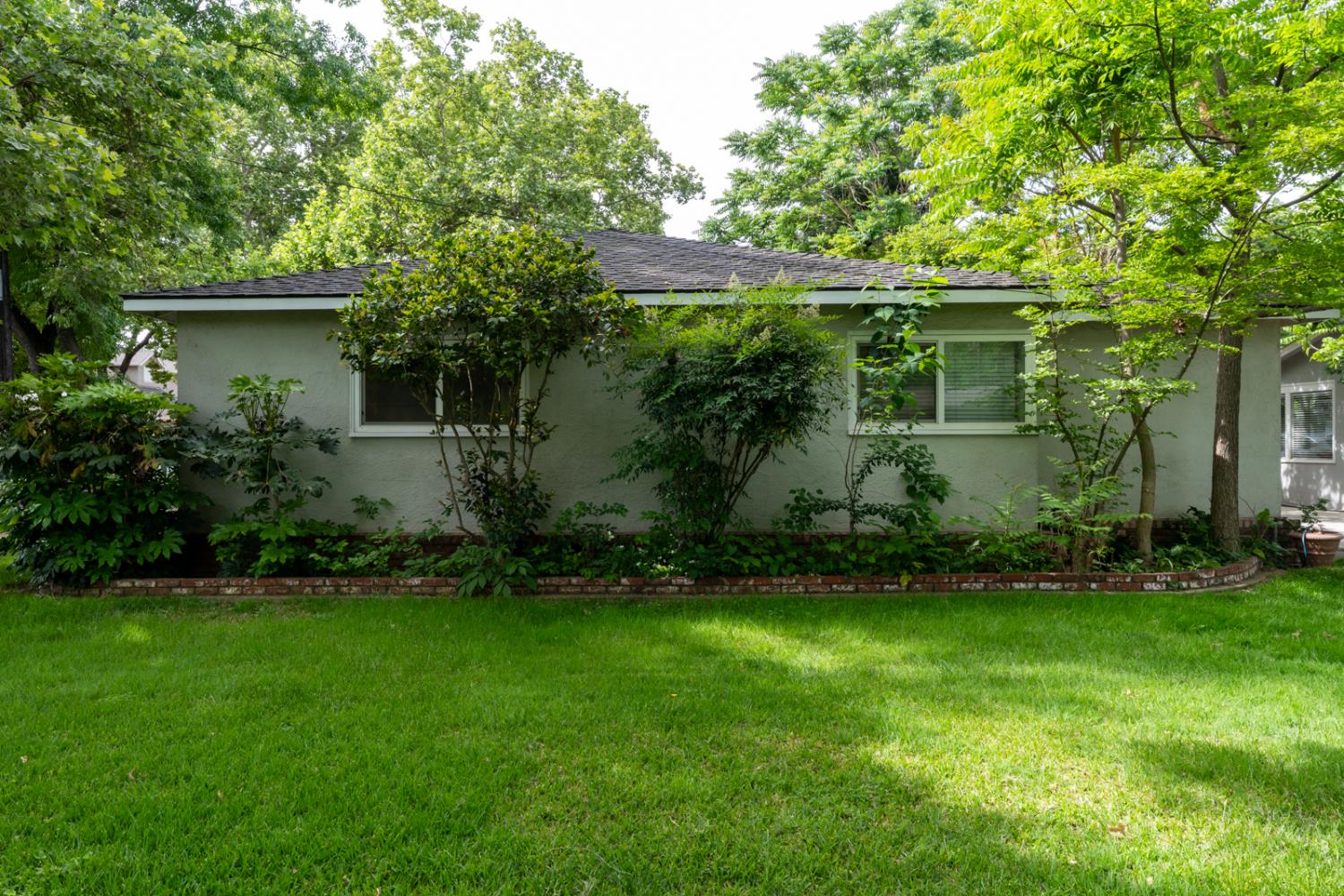 2669 6th Ave, Merced, CA 95340