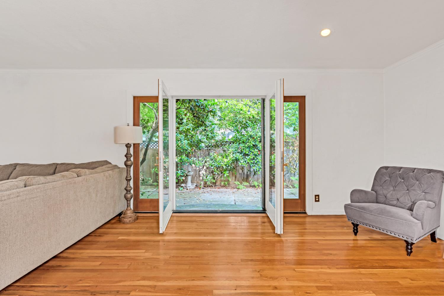 2669 6th Ave, Merced, CA 95340