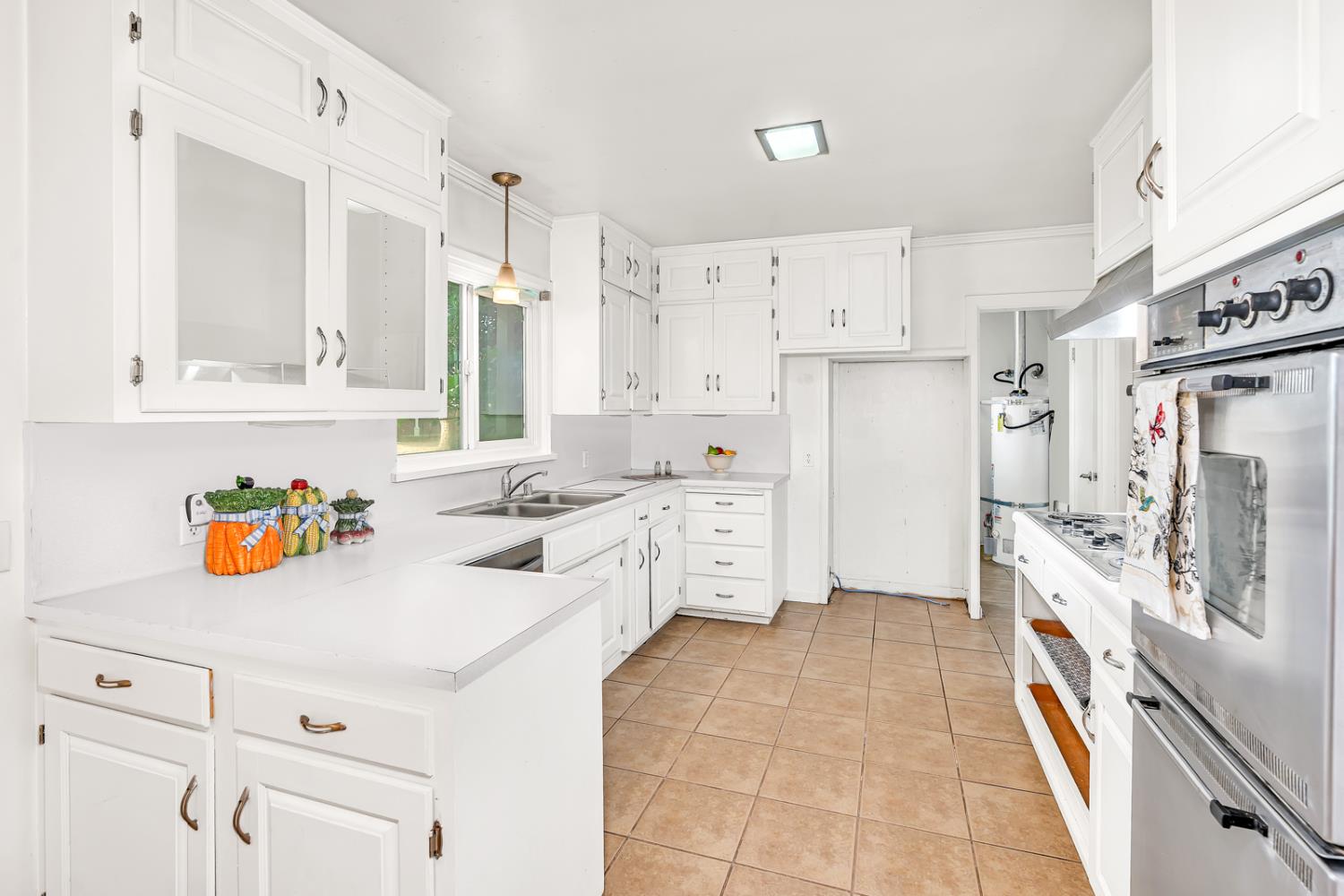 2669 6th Ave, Merced, CA 95340