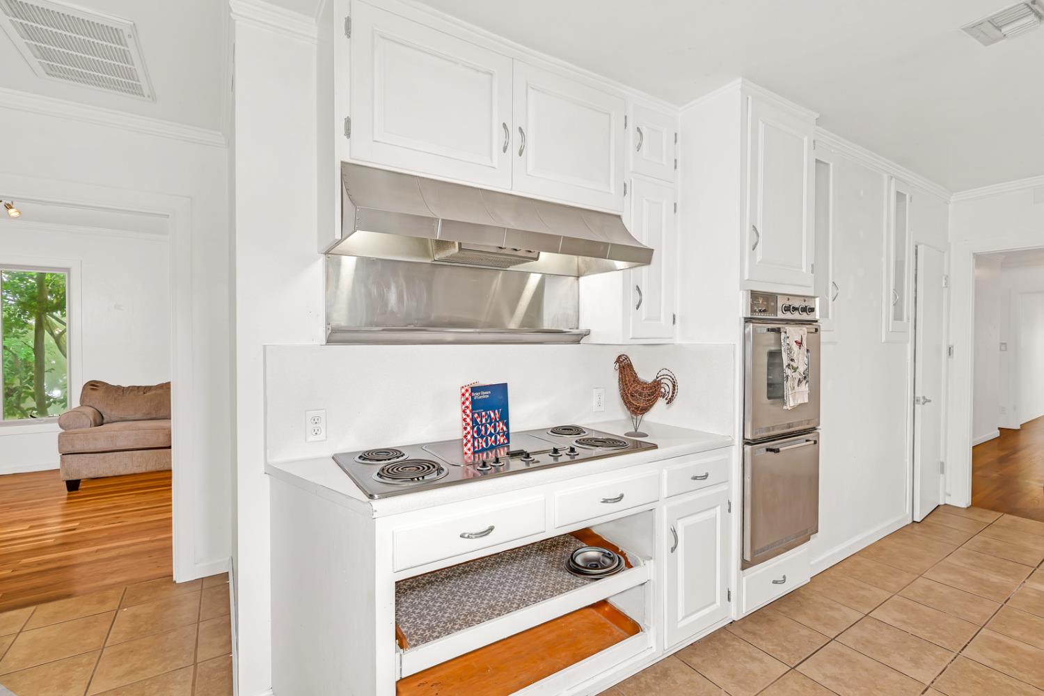 2669 6th Ave, Merced, CA 95340