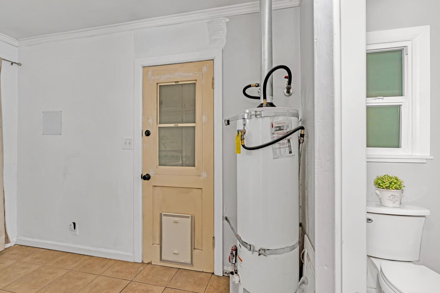 2669 6th Ave, Merced, CA 95340