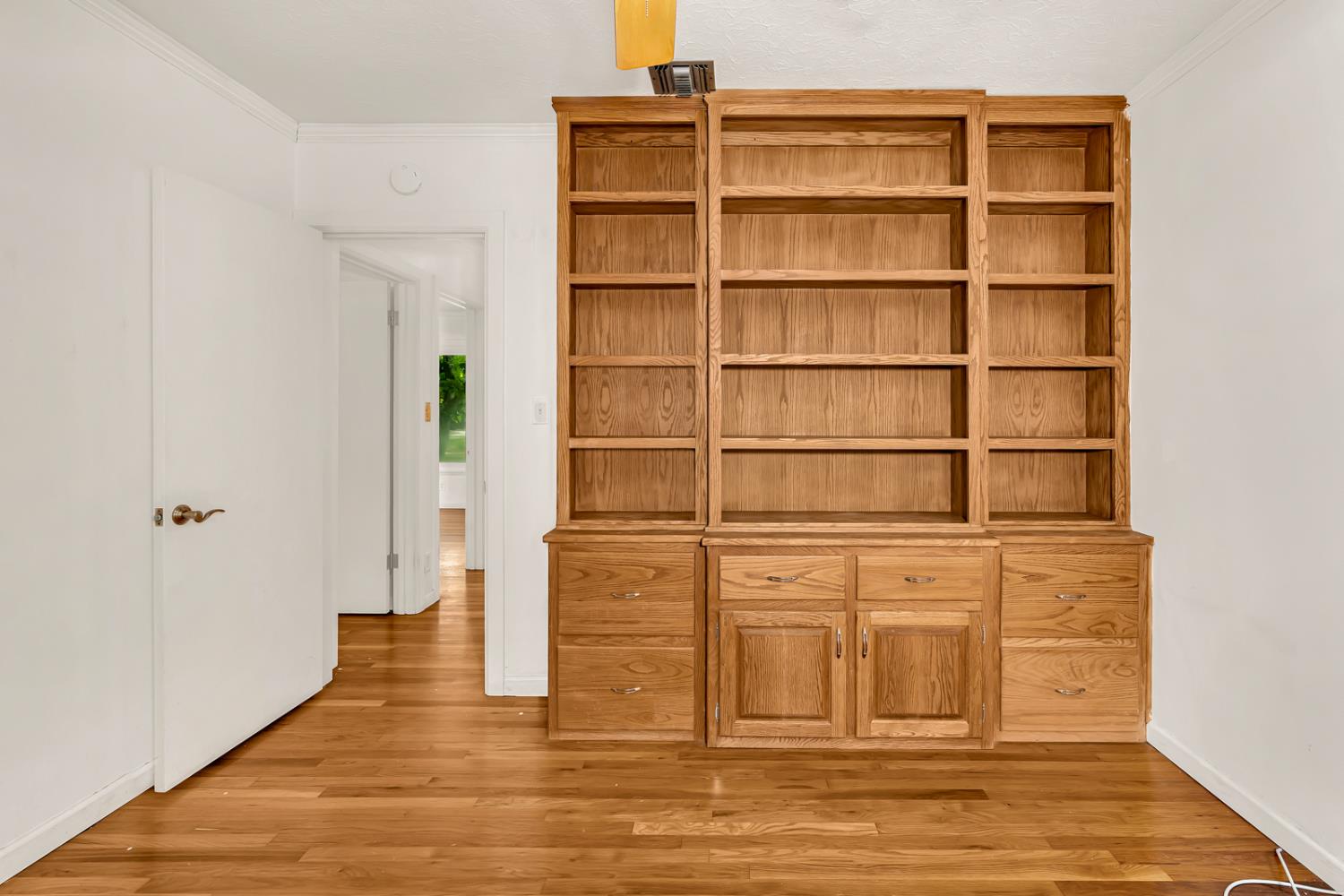 2669 6th Ave, Merced, CA 95340