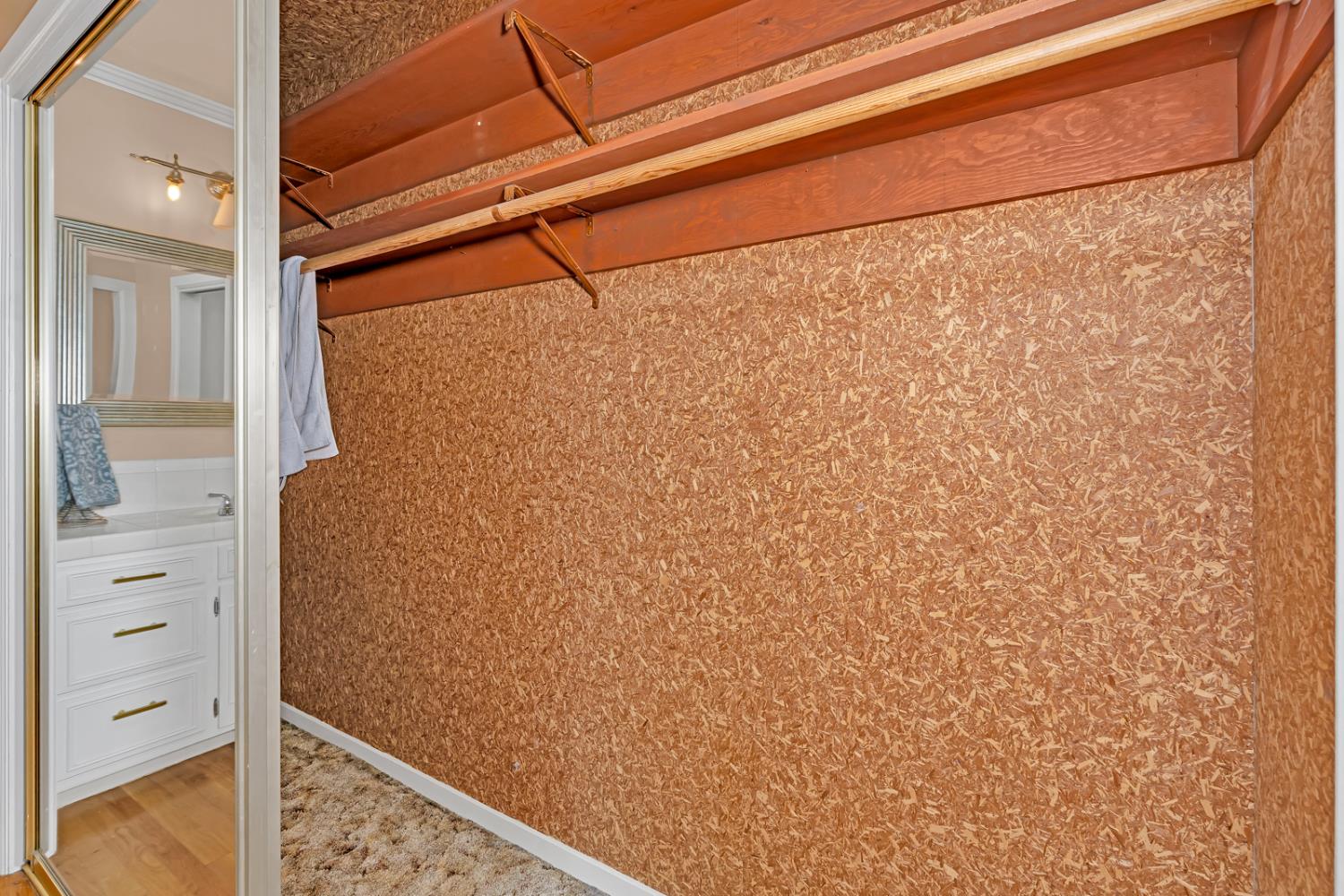 2669 6th Ave, Merced, CA 95340