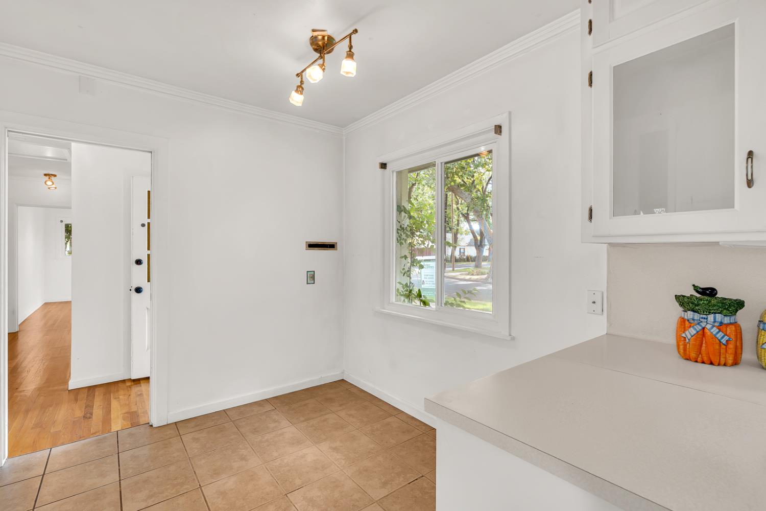 2669 6th Ave, Merced, CA 95340