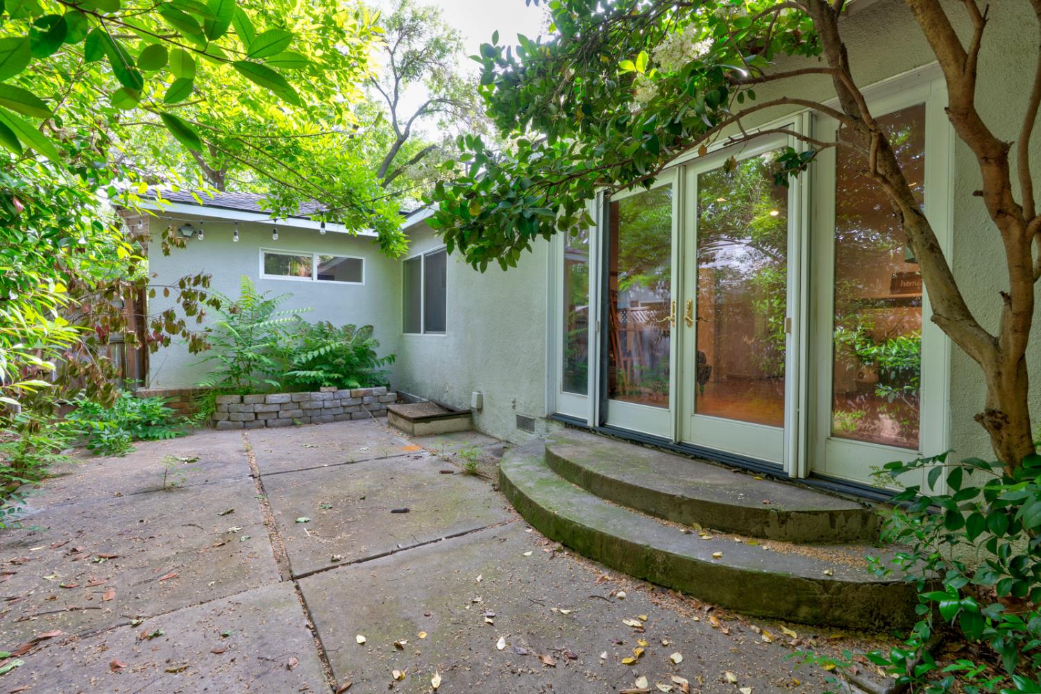 2669 6th Ave, Merced, CA 95340