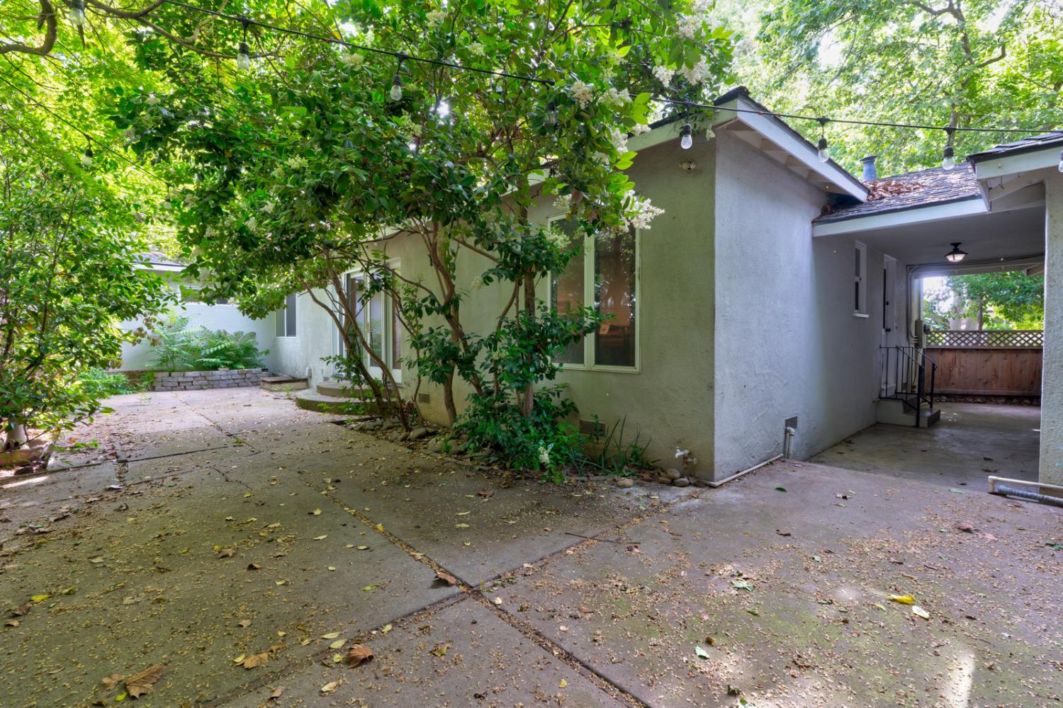 2669 6th Ave, Merced, CA 95340