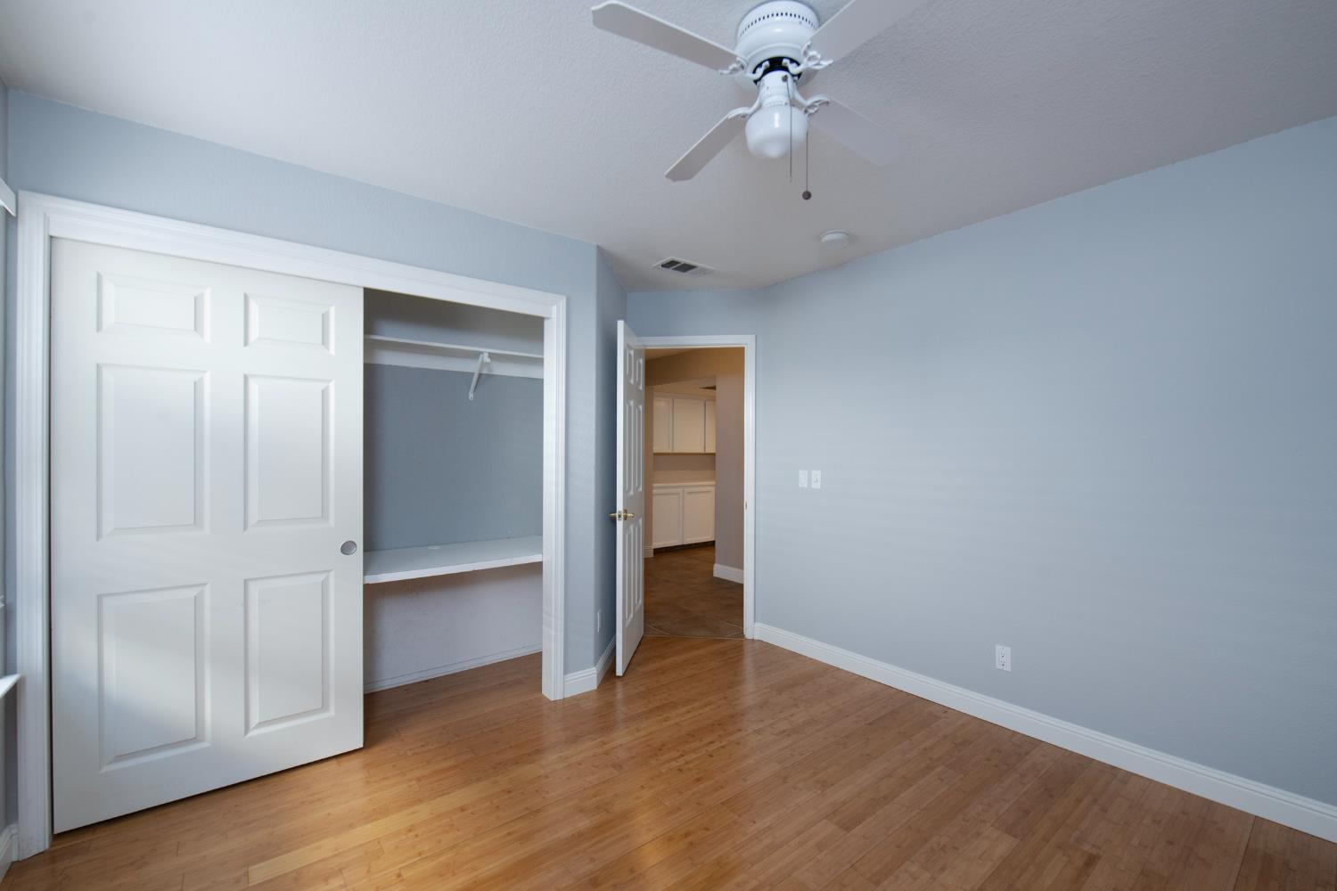 2173 E Muncie Ave, Fresno, CA 93720