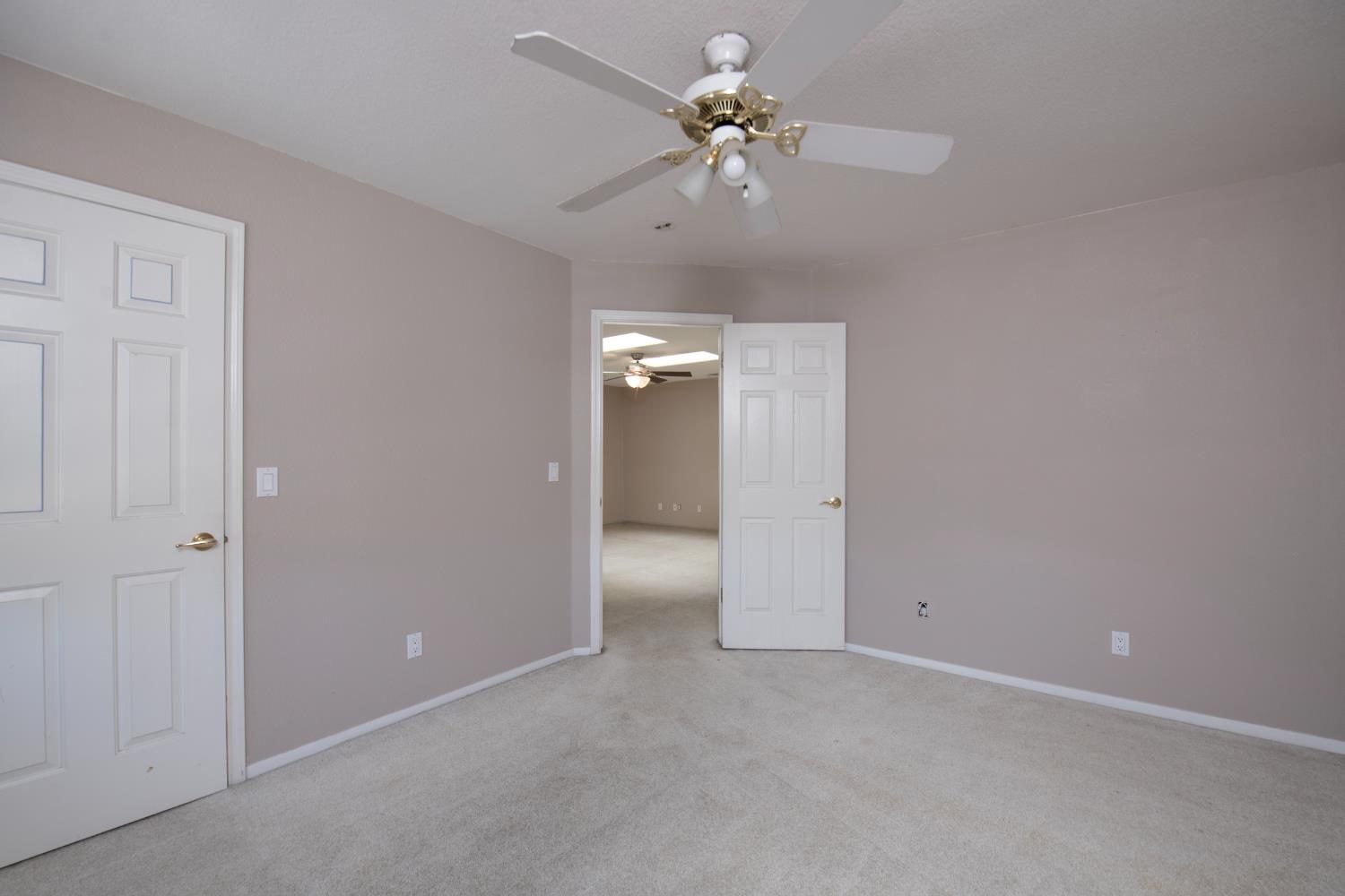 2173 E Muncie Ave, Fresno, CA 93720