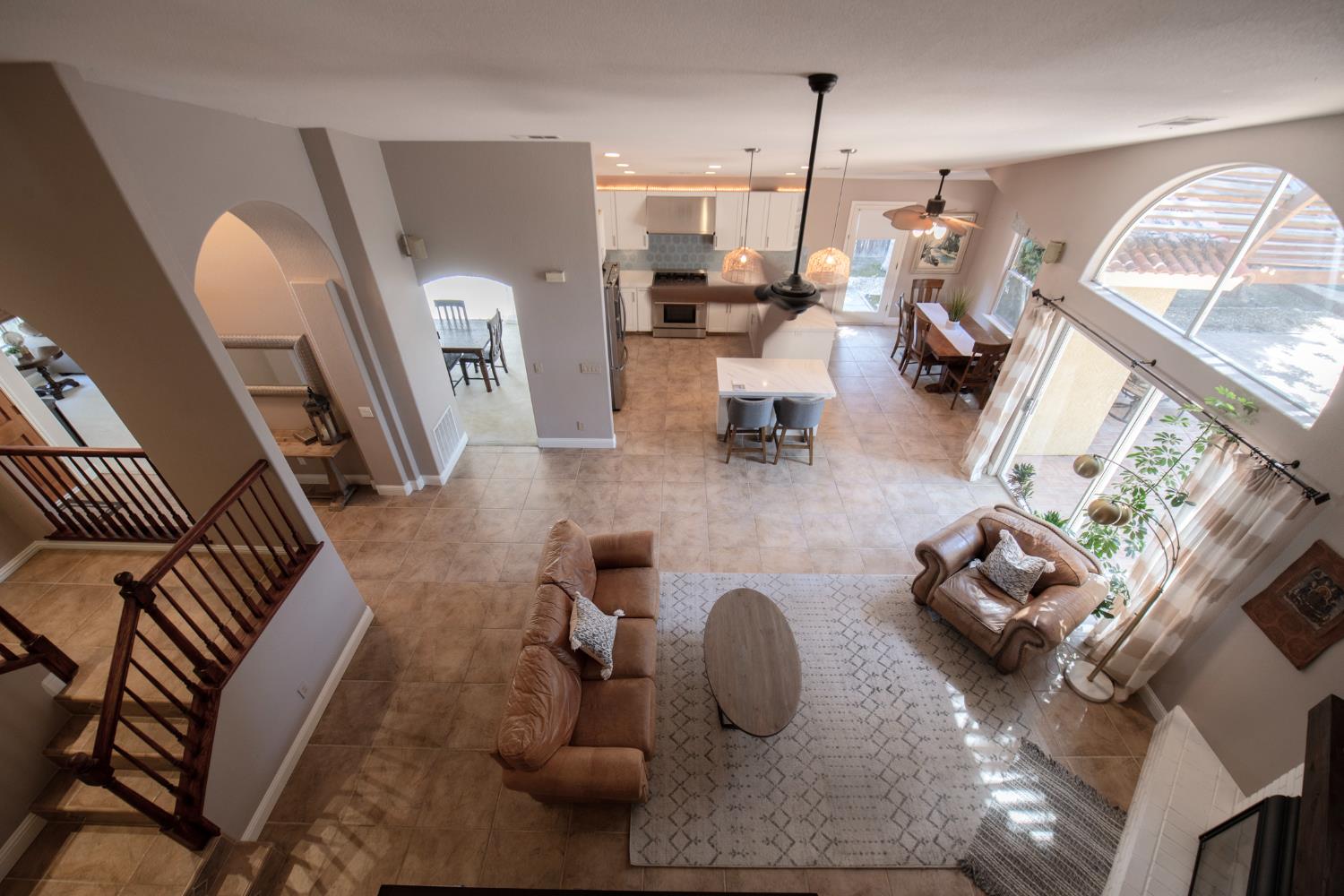 2173 E Muncie Ave, Fresno, CA 93720