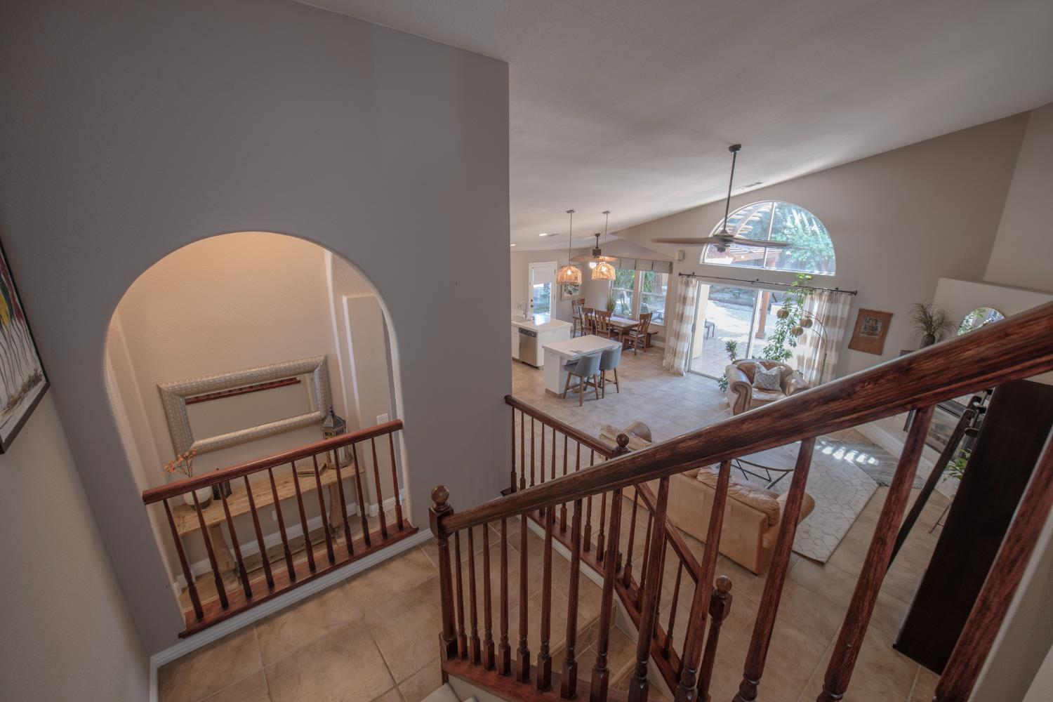 2173 E Muncie Ave, Fresno, CA 93720