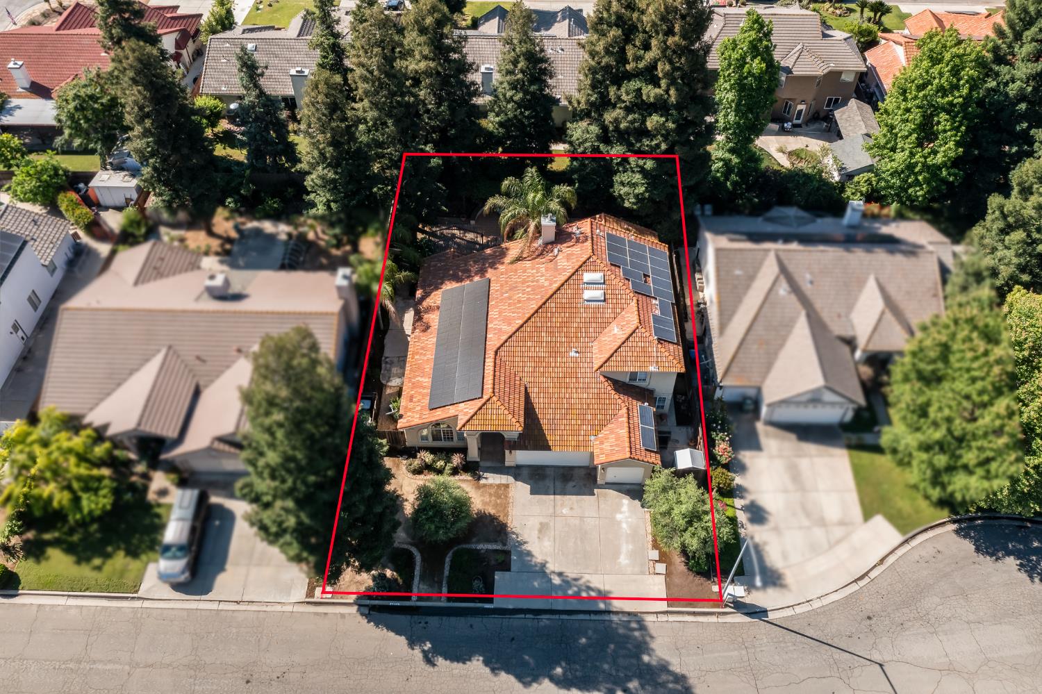 2173 E Muncie Ave, Fresno, CA 93720