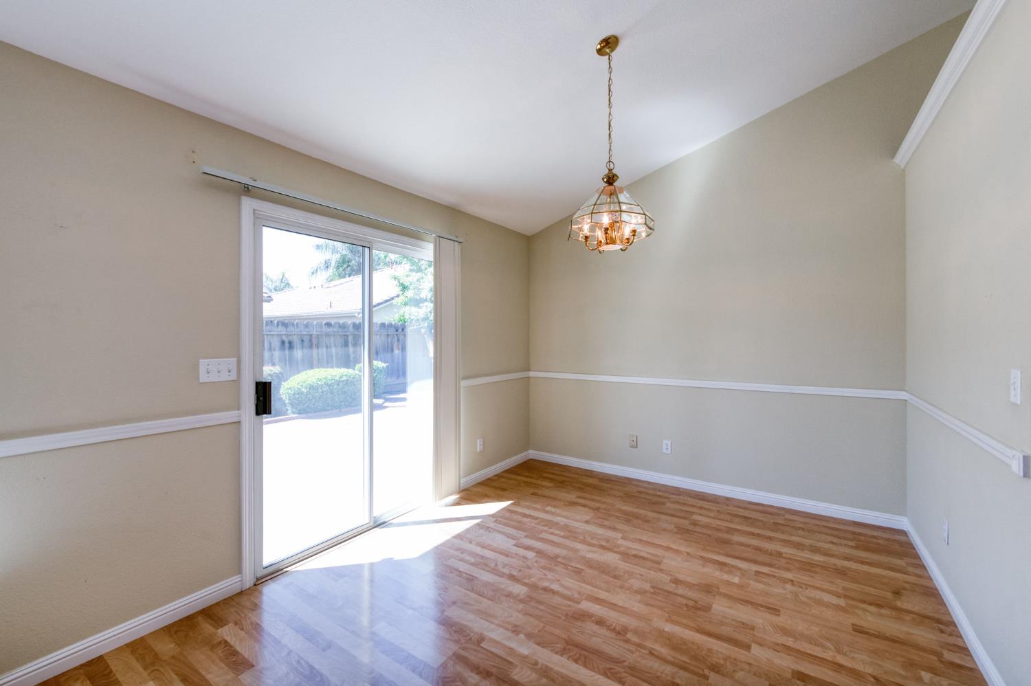 1757 E Revere Rd, Fresno, CA 93720