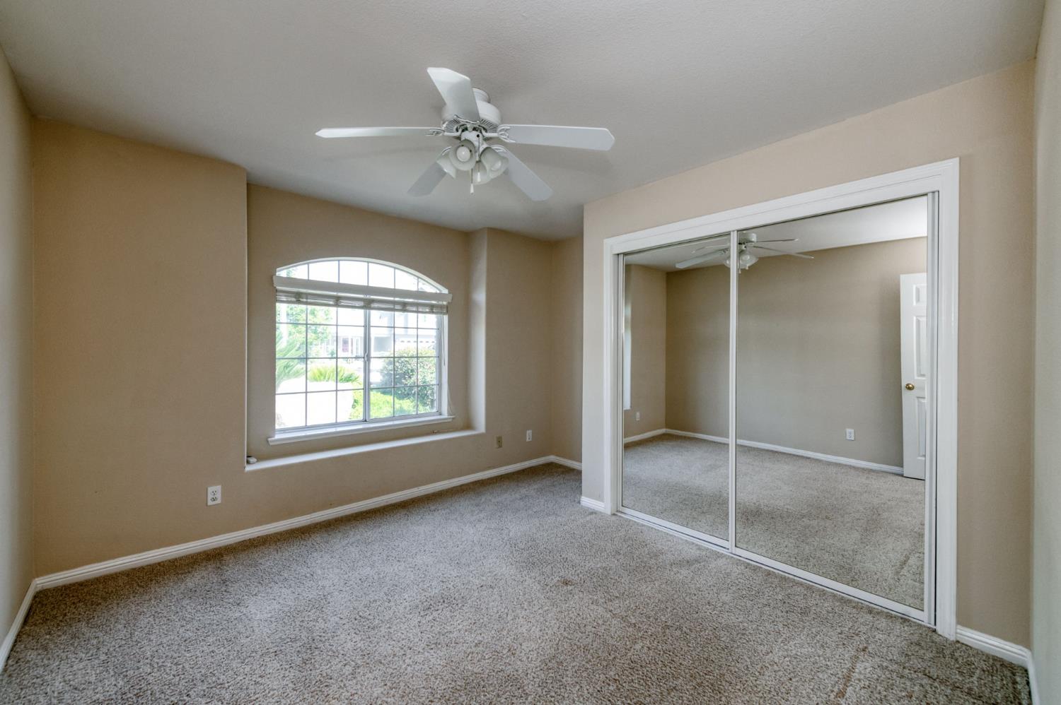 1757 E Revere Rd, Fresno, CA 93720