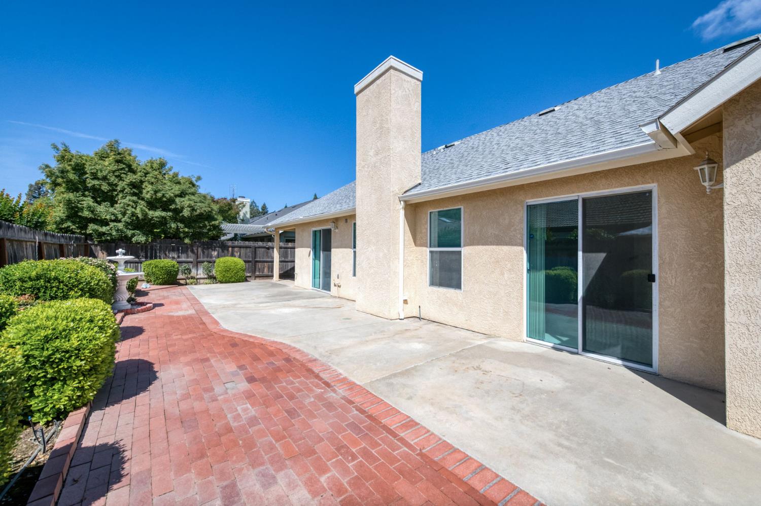 1757 E Revere Rd, Fresno, CA 93720