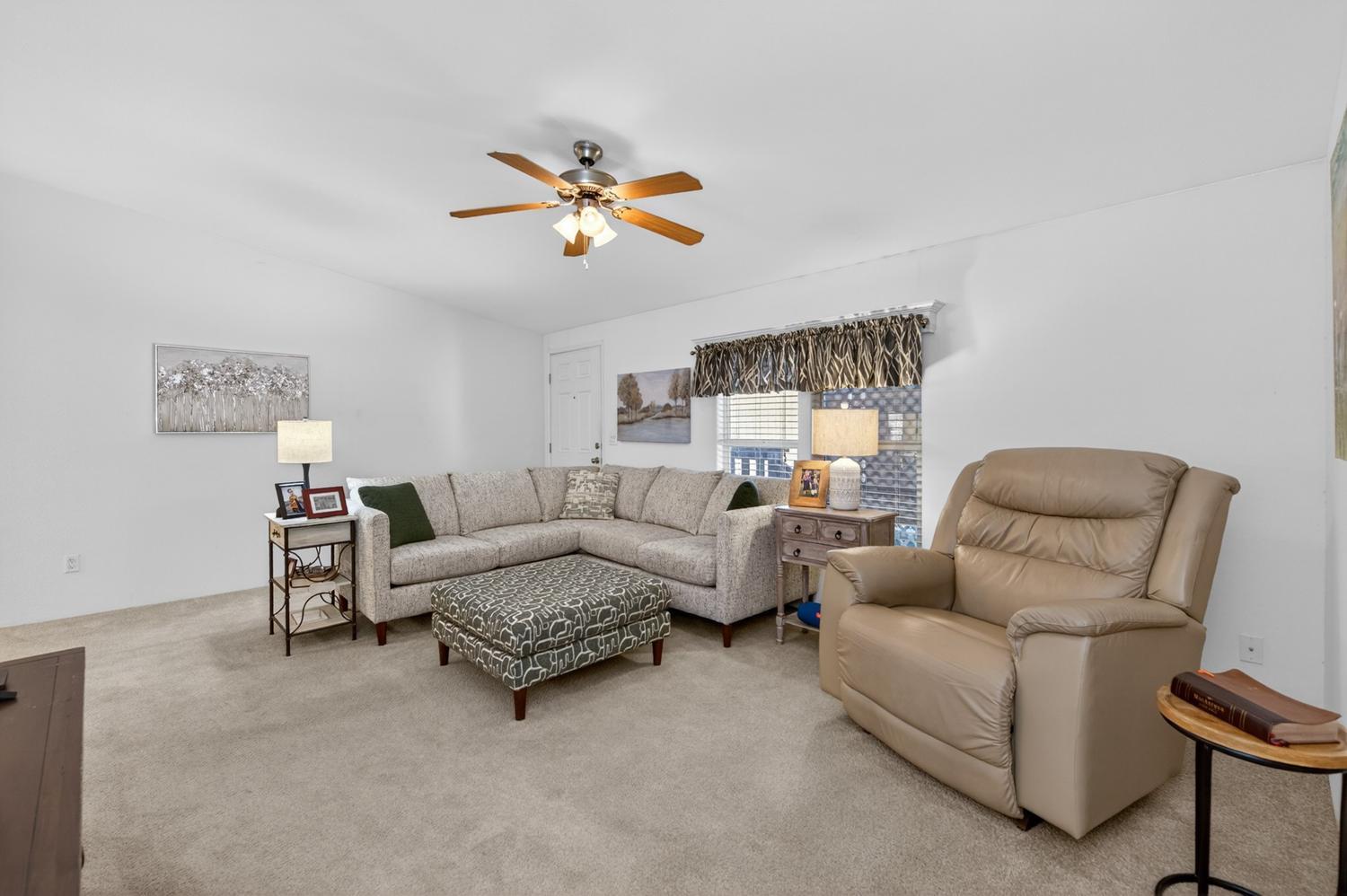 336 E Alluvial Ave #12, Fresno, CA 93720