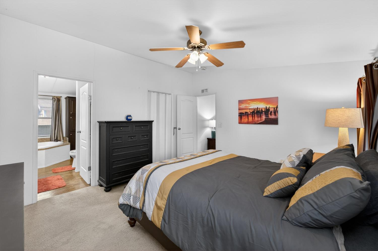 336 E Alluvial Ave #12, Fresno, CA 93720