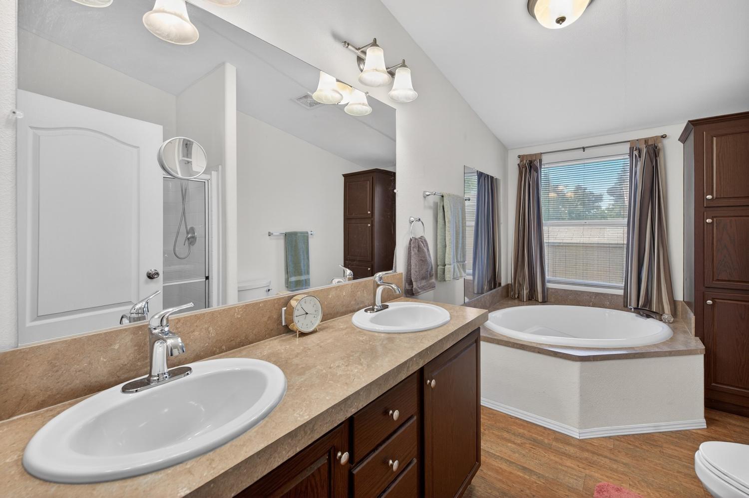 336 E Alluvial Ave #12, Fresno, CA 93720