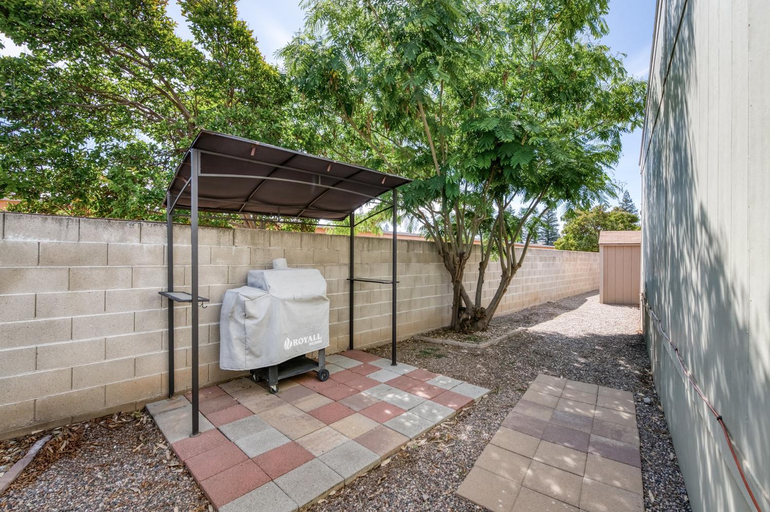 336 E Alluvial Ave #12, Fresno, CA 93720