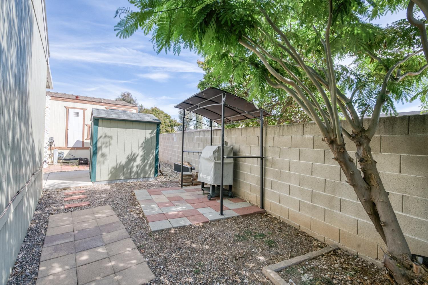 336 E Alluvial Ave #12, Fresno, CA 93720
