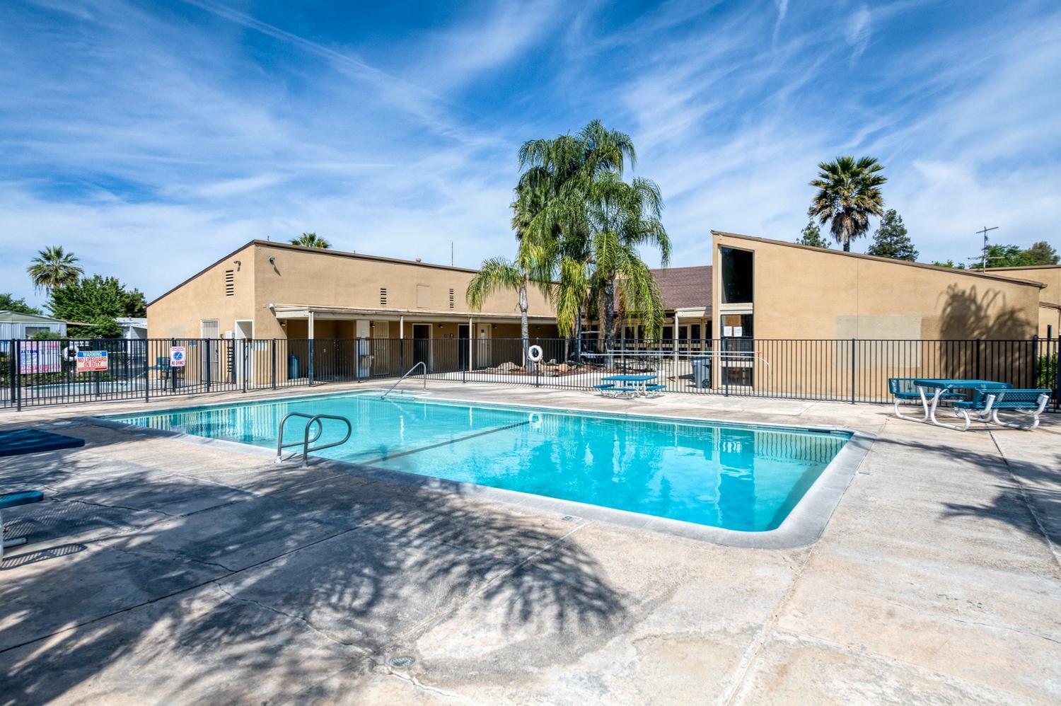 336 E Alluvial Ave #12, Fresno, CA 93720