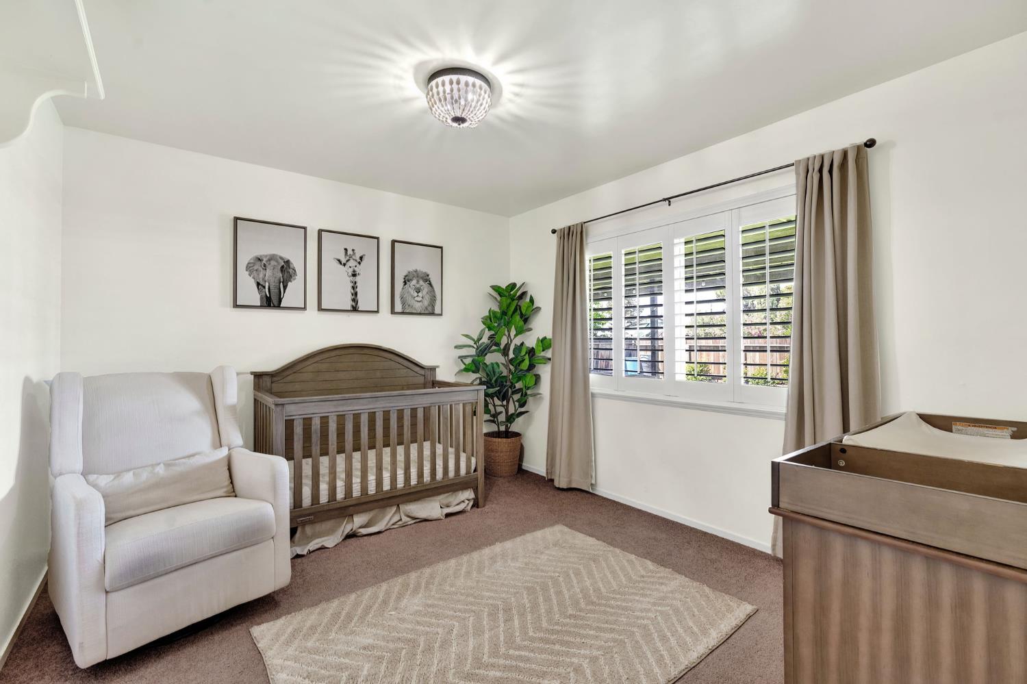 434 Stanford Ave, Coalinga, CA 93210