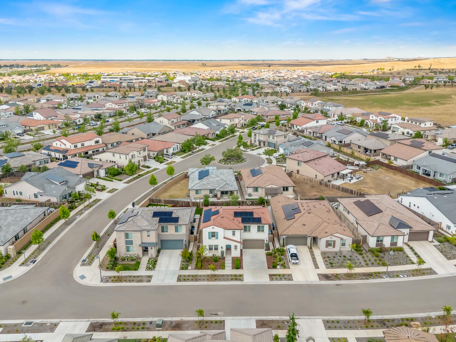 4486 Crown Bluffs Dr, Madera, CA 93636