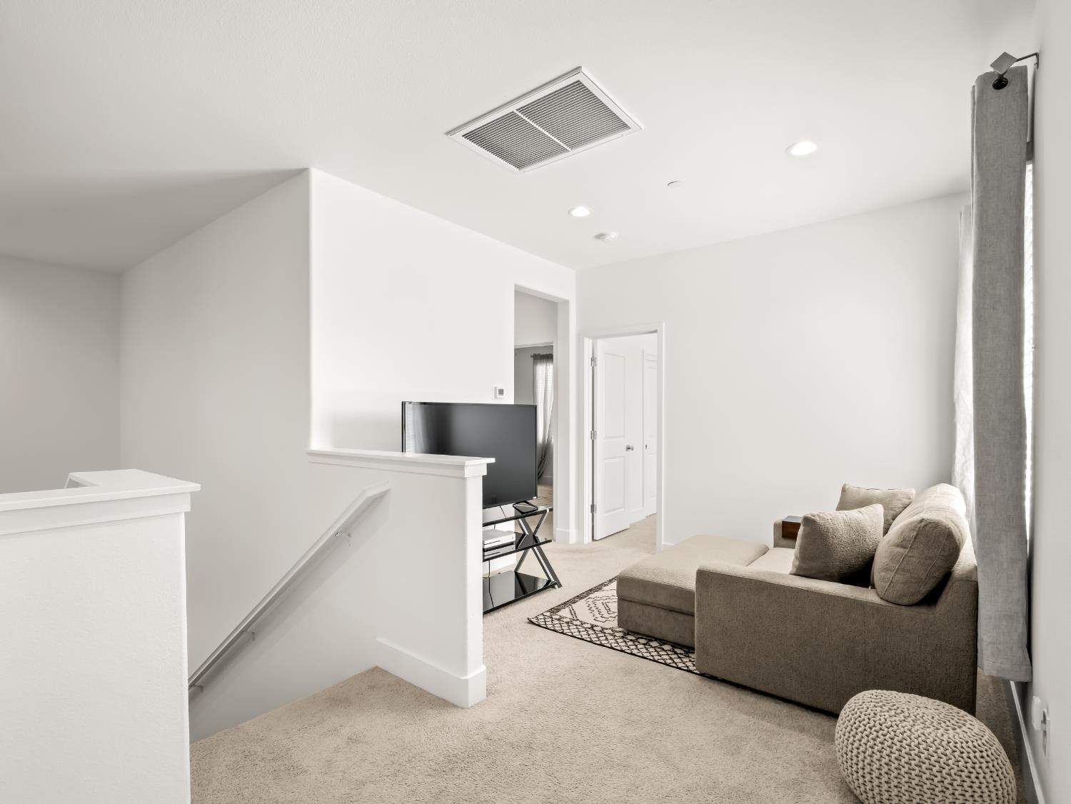 4486 Crown Bluffs Dr, Madera, CA 93636