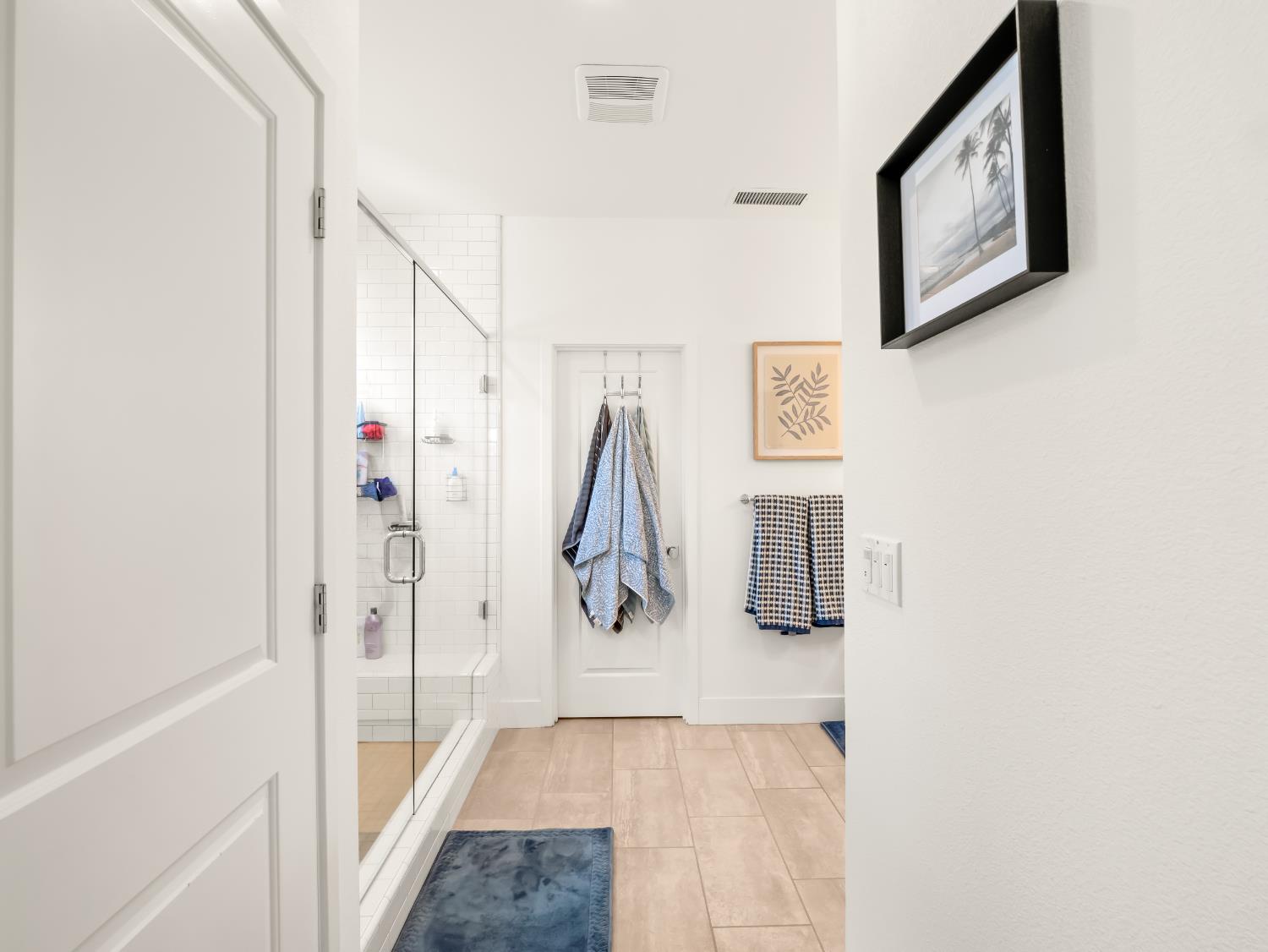 4486 Crown Bluffs Dr, Madera, CA 93636