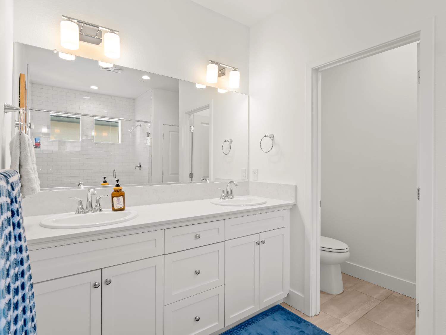 4486 Crown Bluffs Dr, Madera, CA 93636