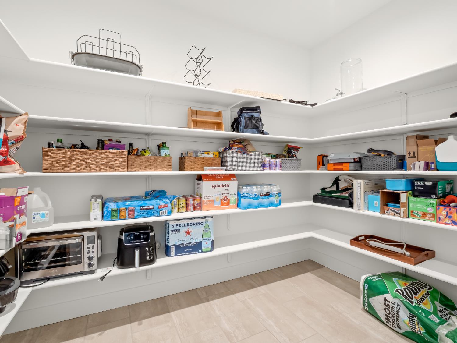 4486 Crown Bluffs Dr, Madera, CA 93636