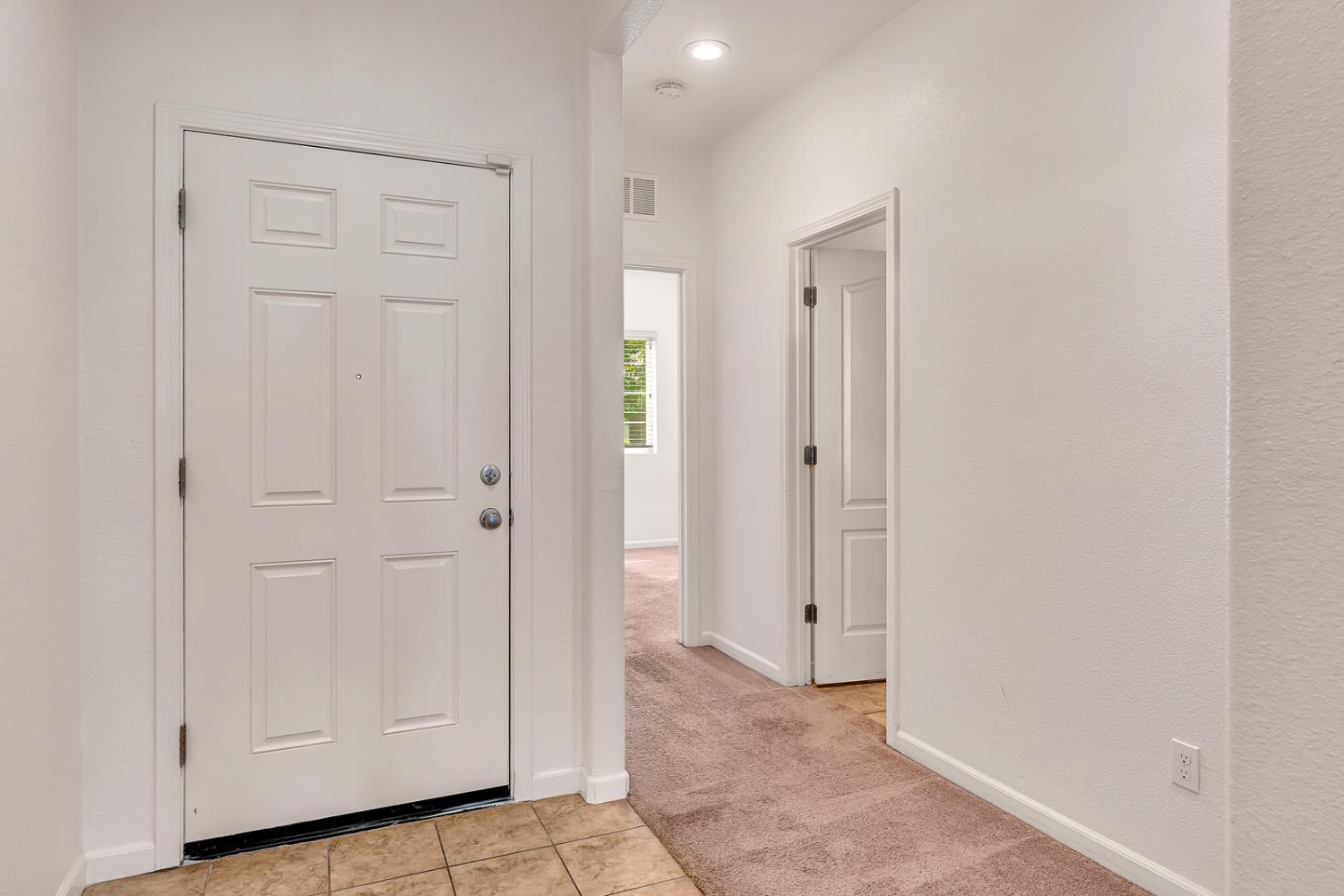 443 Jacobs Dr, Merced, CA 95348